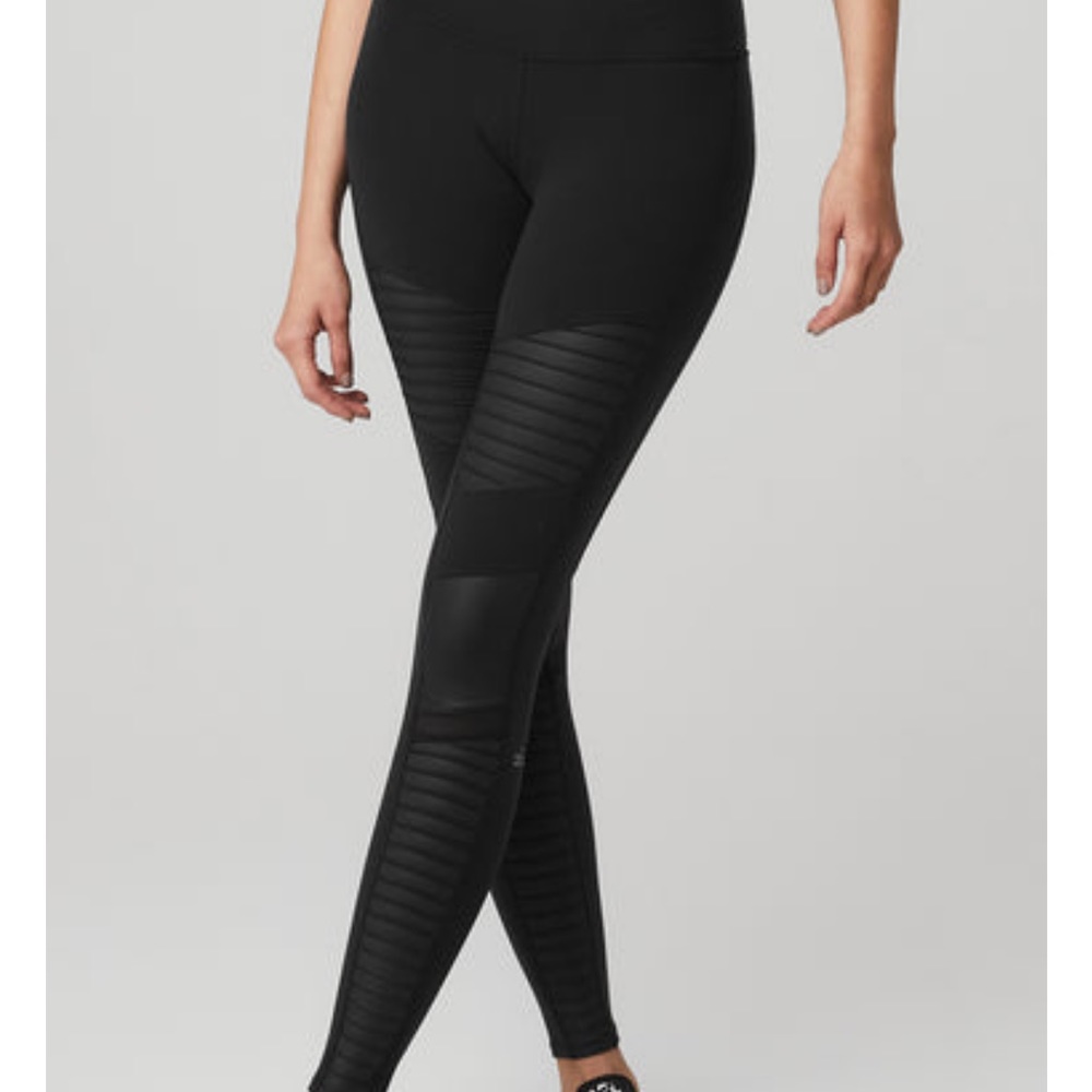 Alo Moto leggings, high waisted, never worn!